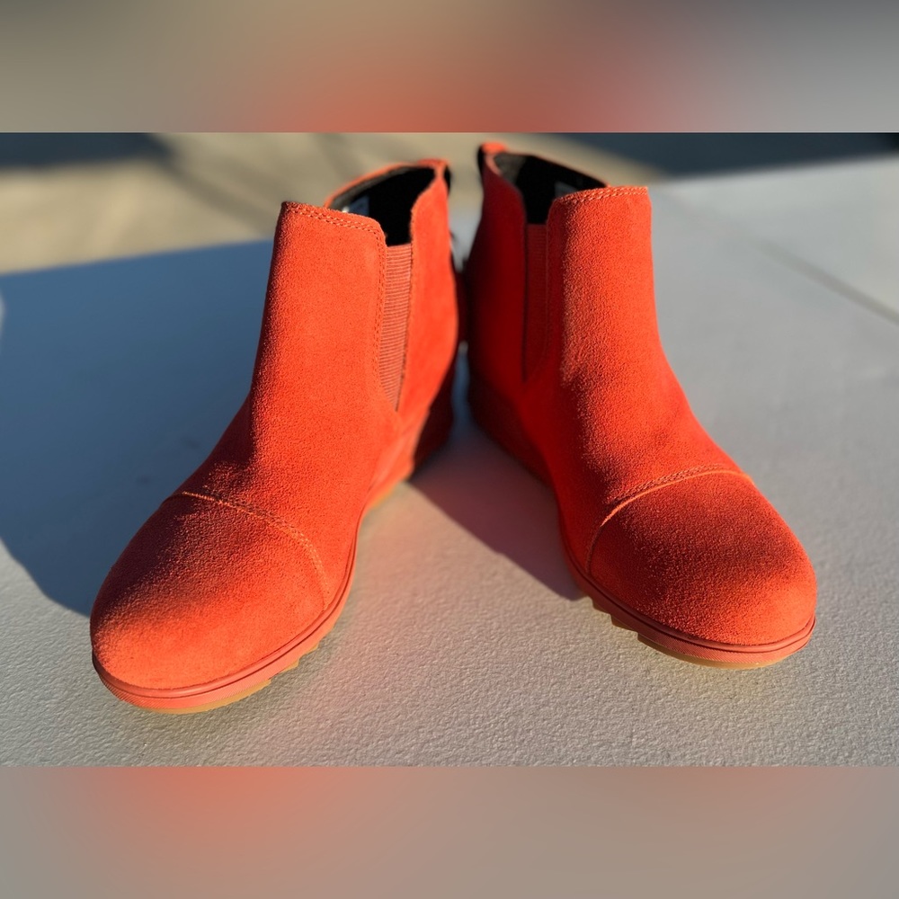 NWT Sorel Evie Bootie